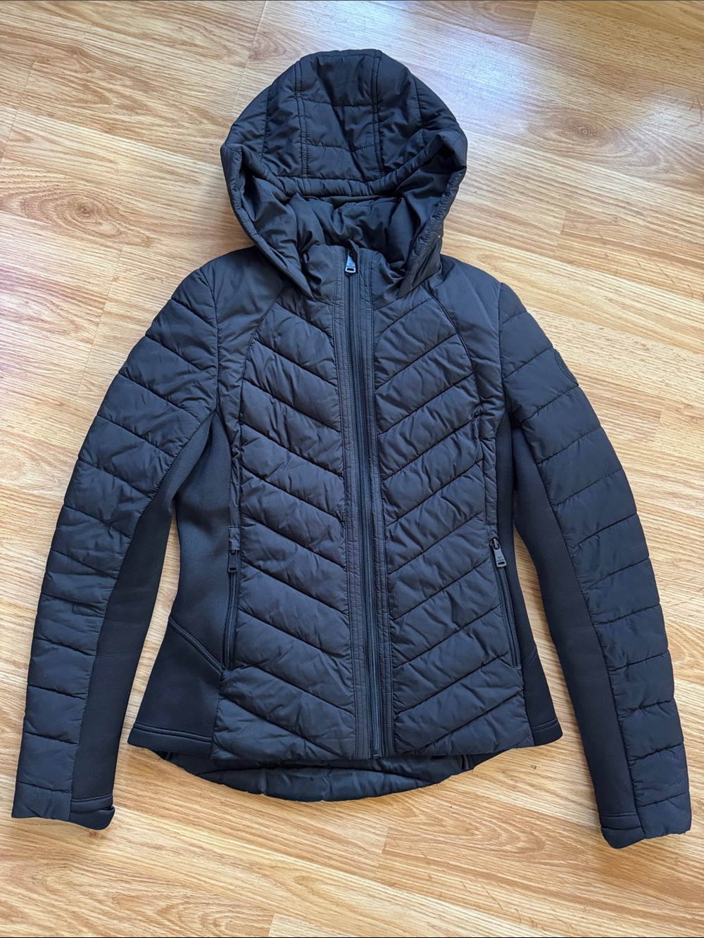 Bernardo Performance Packable Puffer Jacket ✨ size S